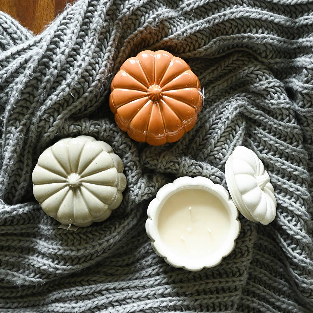 Fall Ceramic Pumpkin 16 oz: Caramel Corn Candle