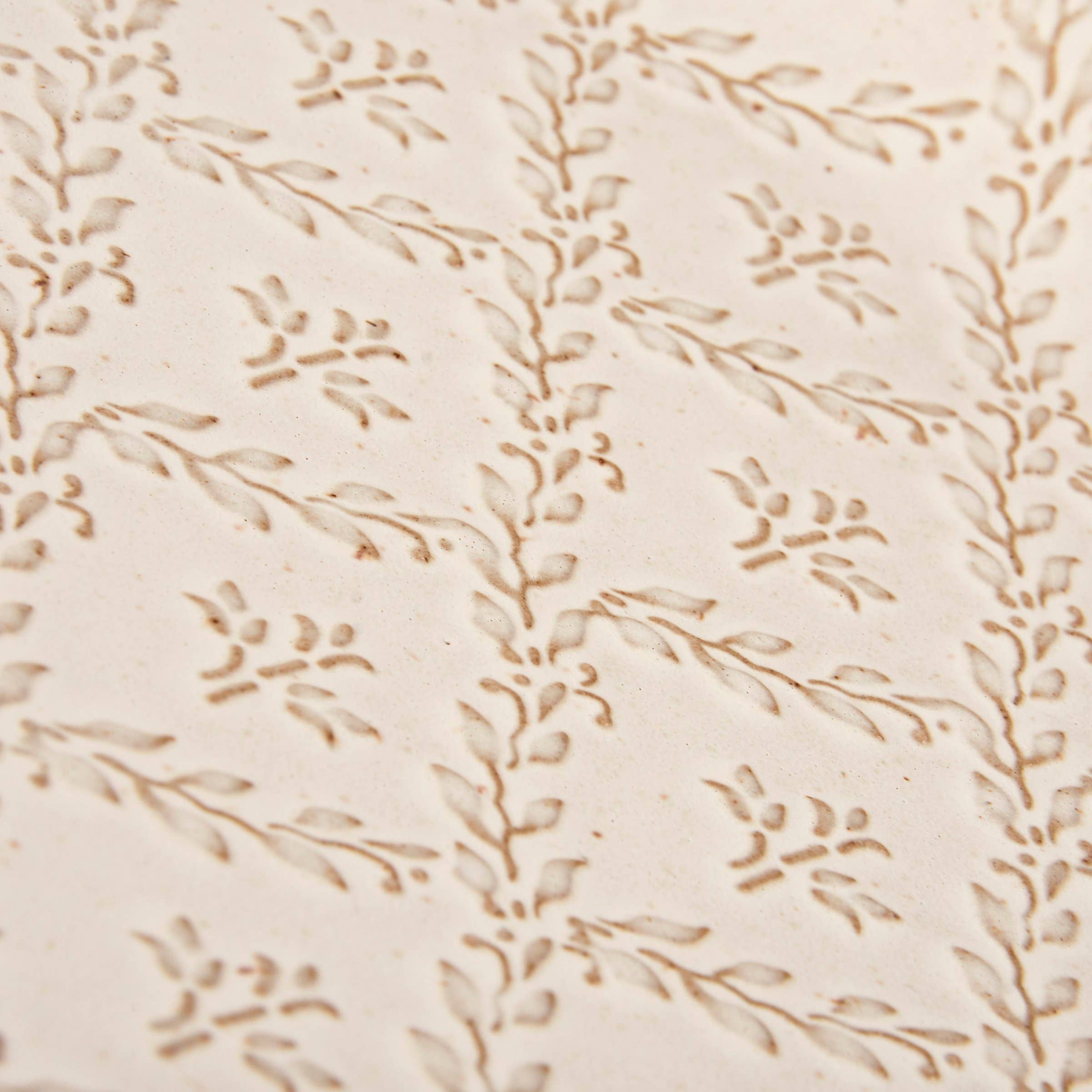 Cottage Vine Dinner Plate