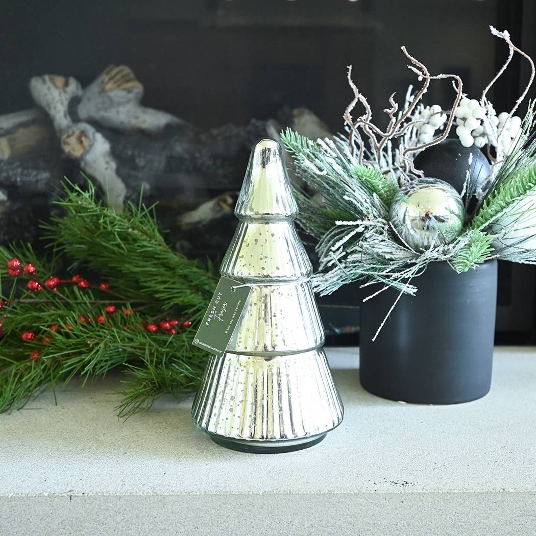 Winter LE Holiday Tree 8.5 oz: Fresh Cut Fraser Candle