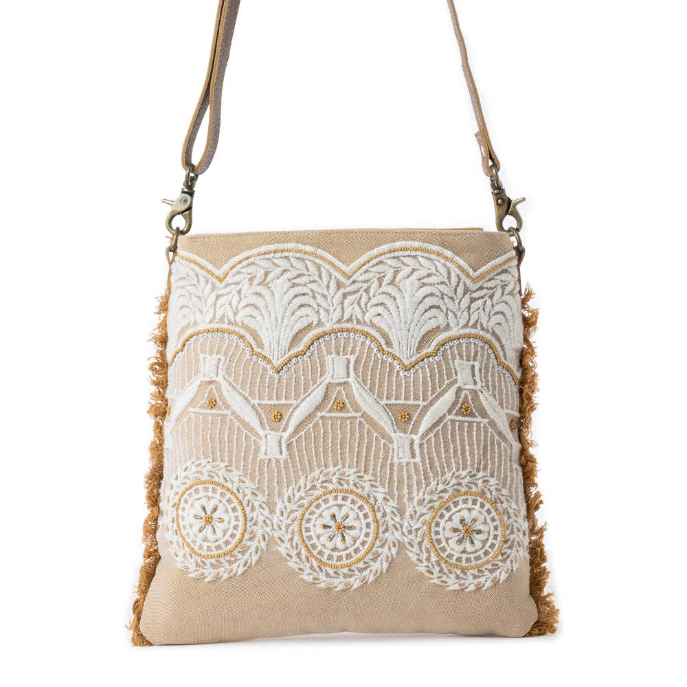 Prairie Lace Shoulder Bag in Cottage White Myra Bag