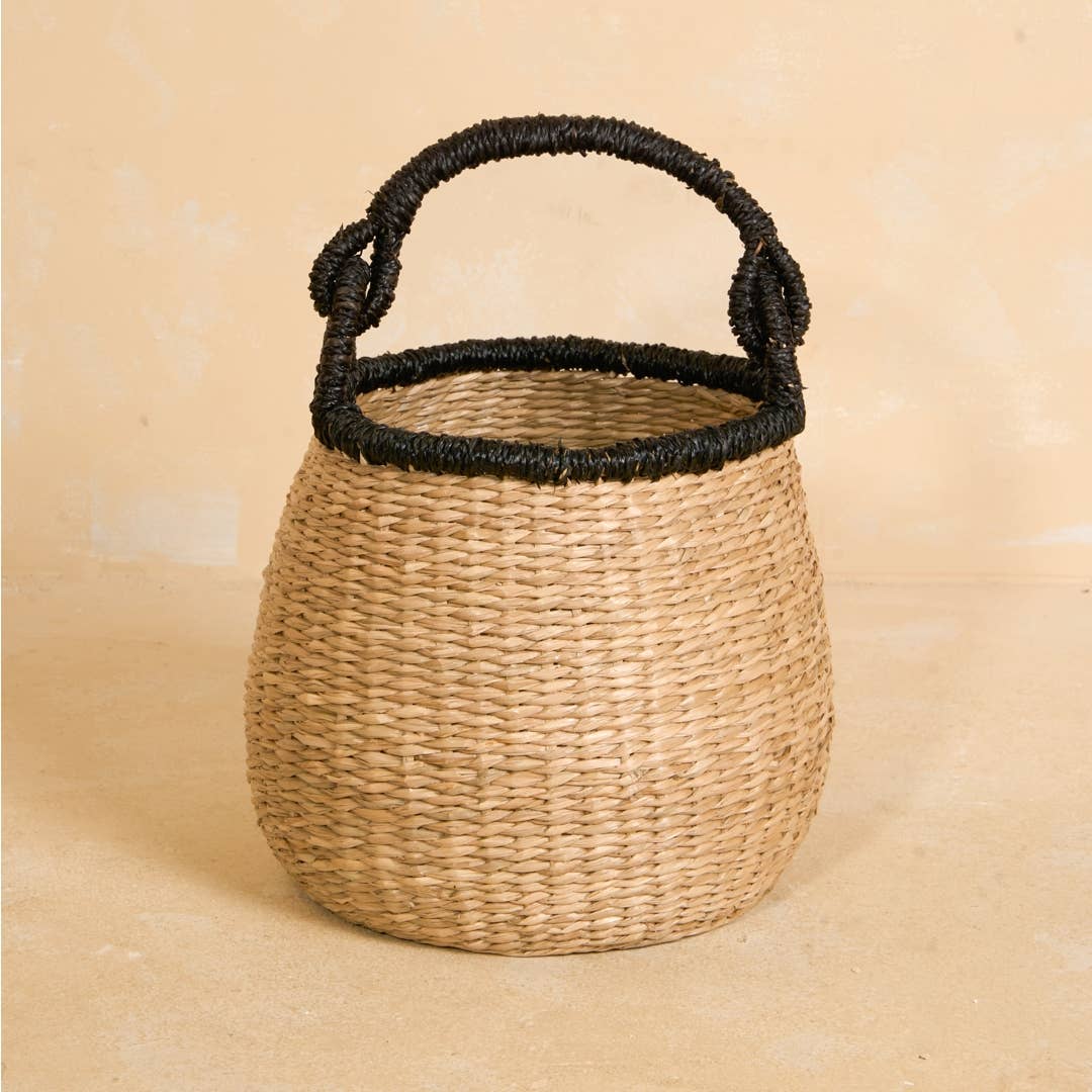 Round Seagrass Basket with Handle
