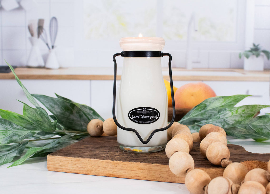 8 oz Milkbottle Candle: Sweet Tobacco Leaves