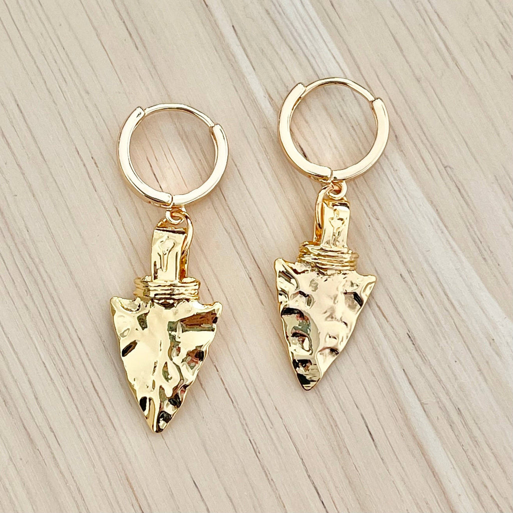 Arrowhead Huggies Earrings in Gold