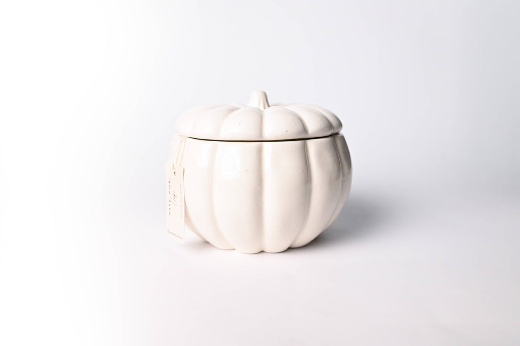 Fall Ceramic Pumpkin 16 oz: Rake, Pile, Leap! Candle