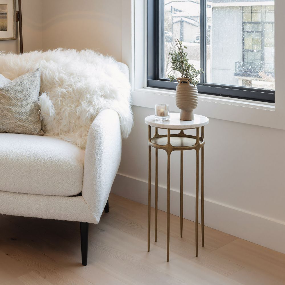 Bild White Marble Top Round Side Table