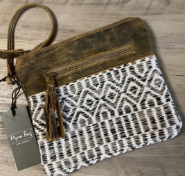 Paradigm Pouch Myra Bag