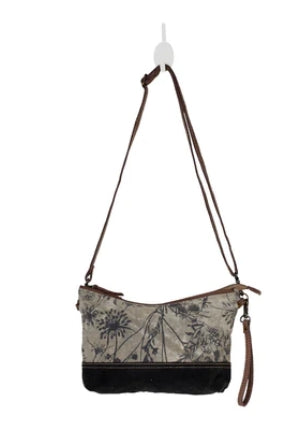 Dainty Delight Small & Crossbody Myra Bag