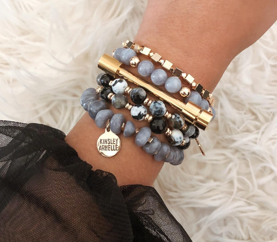 Kinsley Armelle Gold Bar Bracelet