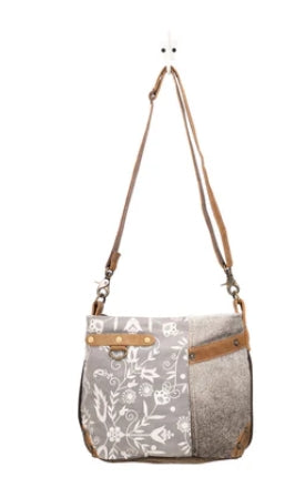 Dove Shoulder Bag Myra Bag