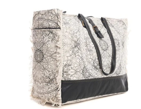Isla Weekender Myra Bag