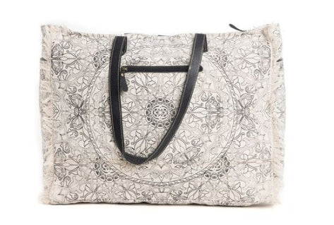 Isla Weekender Myra Bag