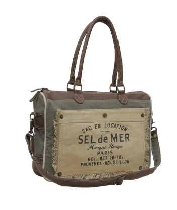 Right Approach Messenger Bag Myra Bag