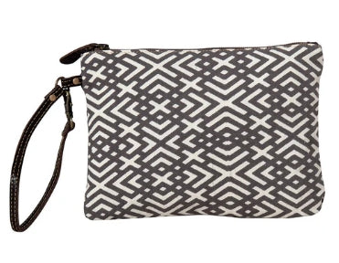 Terrance Geometric Pouch Myra Bag