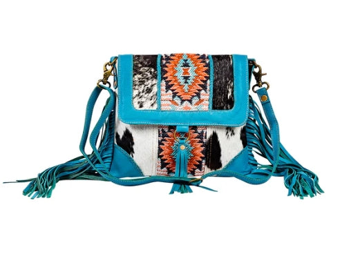 Tonga Ridge Canvas & Hairon Myra Bag in Blue
