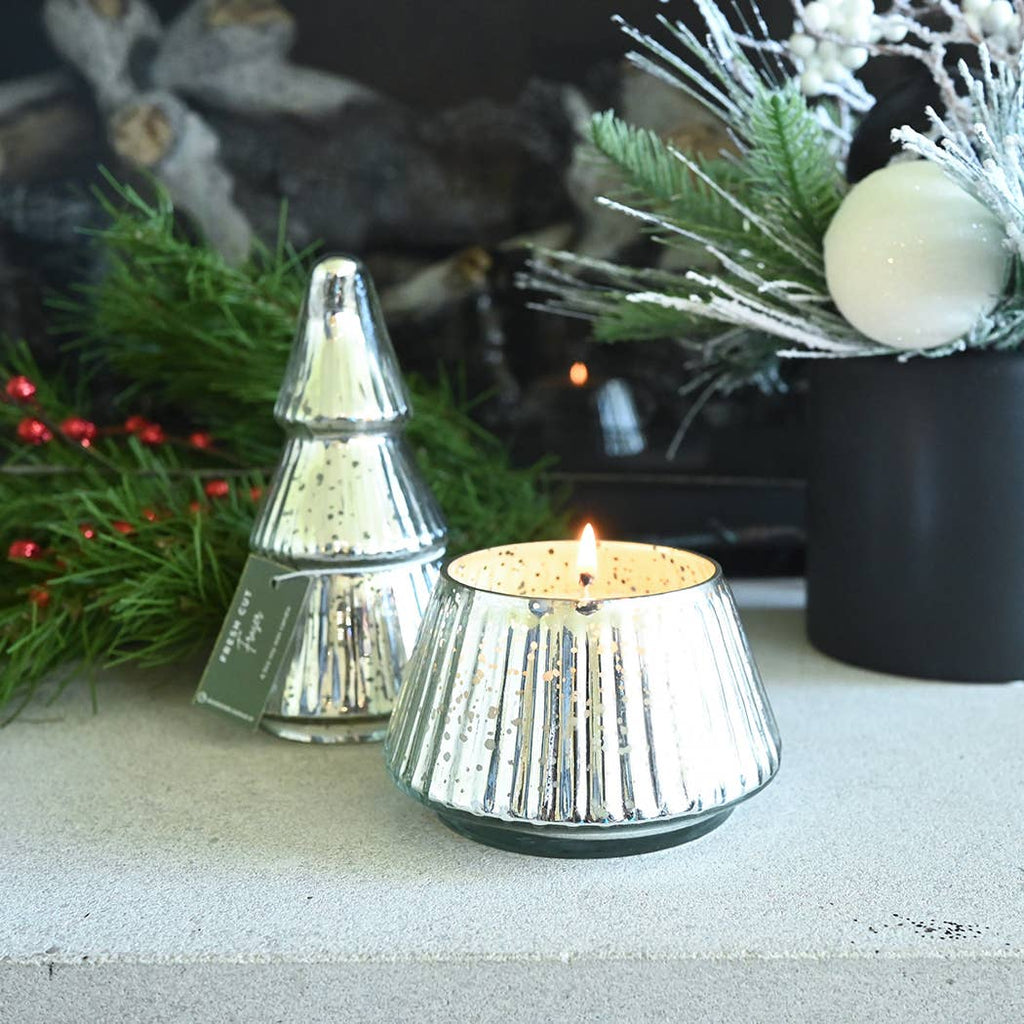 Winter LE Holiday Tree 8.5 oz: Fresh Cut Fraser Candle