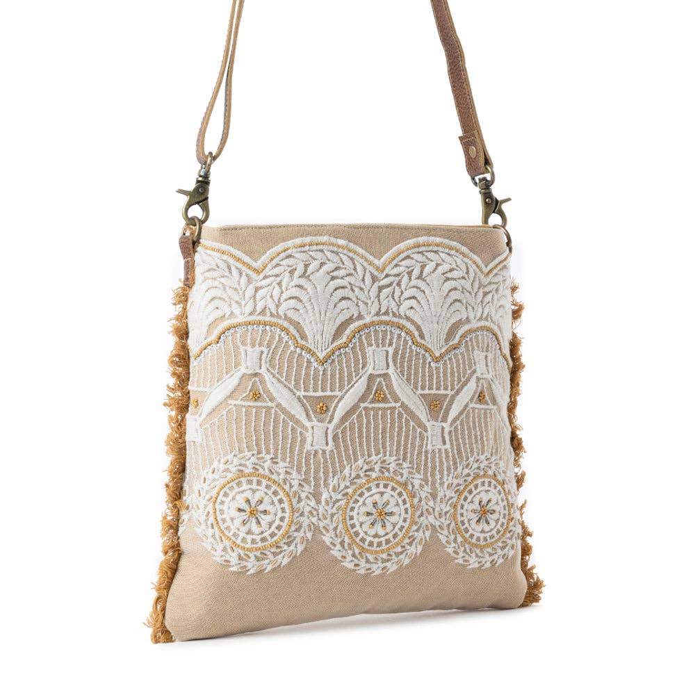 Prairie Lace Shoulder Bag in Cottage White Myra Bag