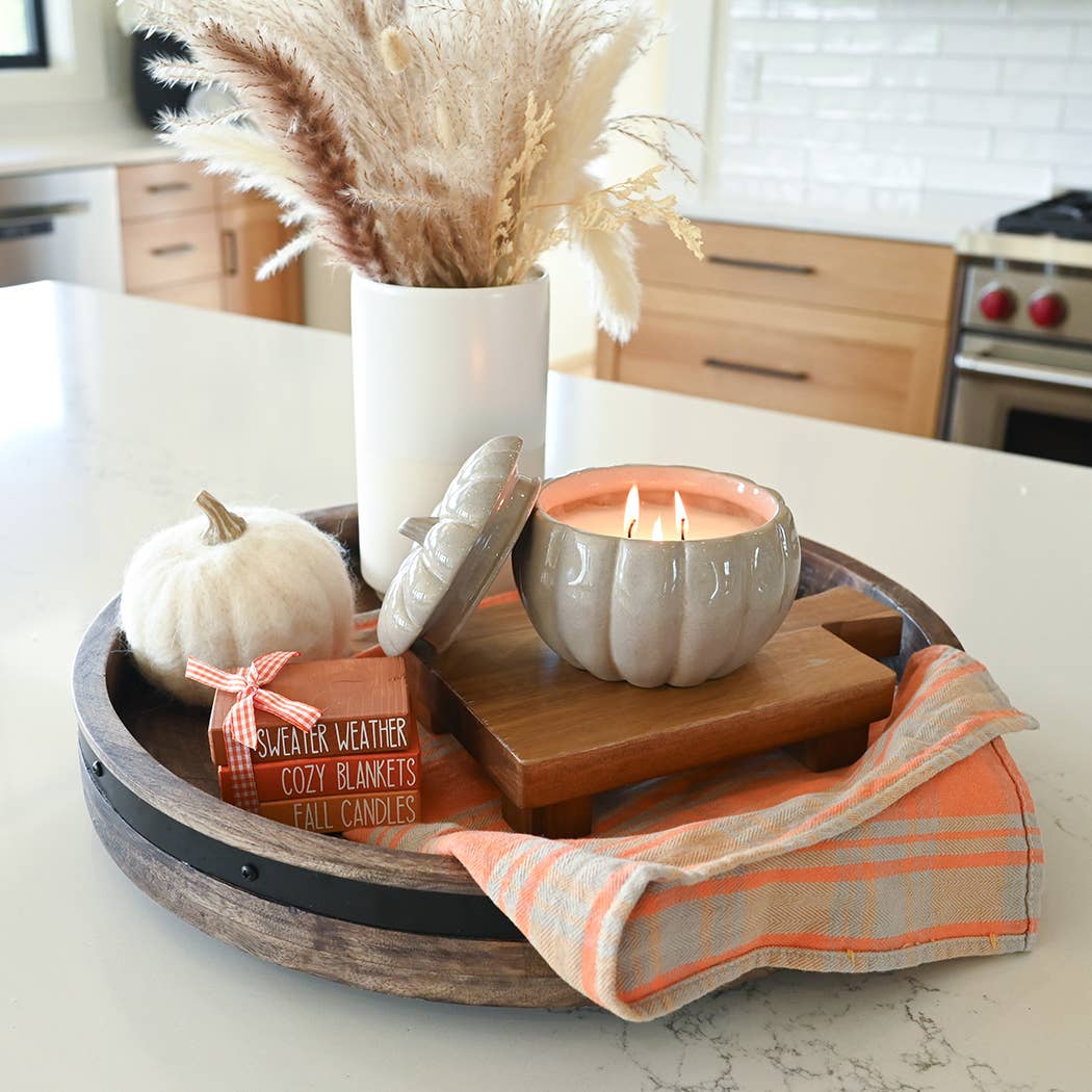 Fall Ceramic Pumpkin 16 oz: Caramel Corn Candle