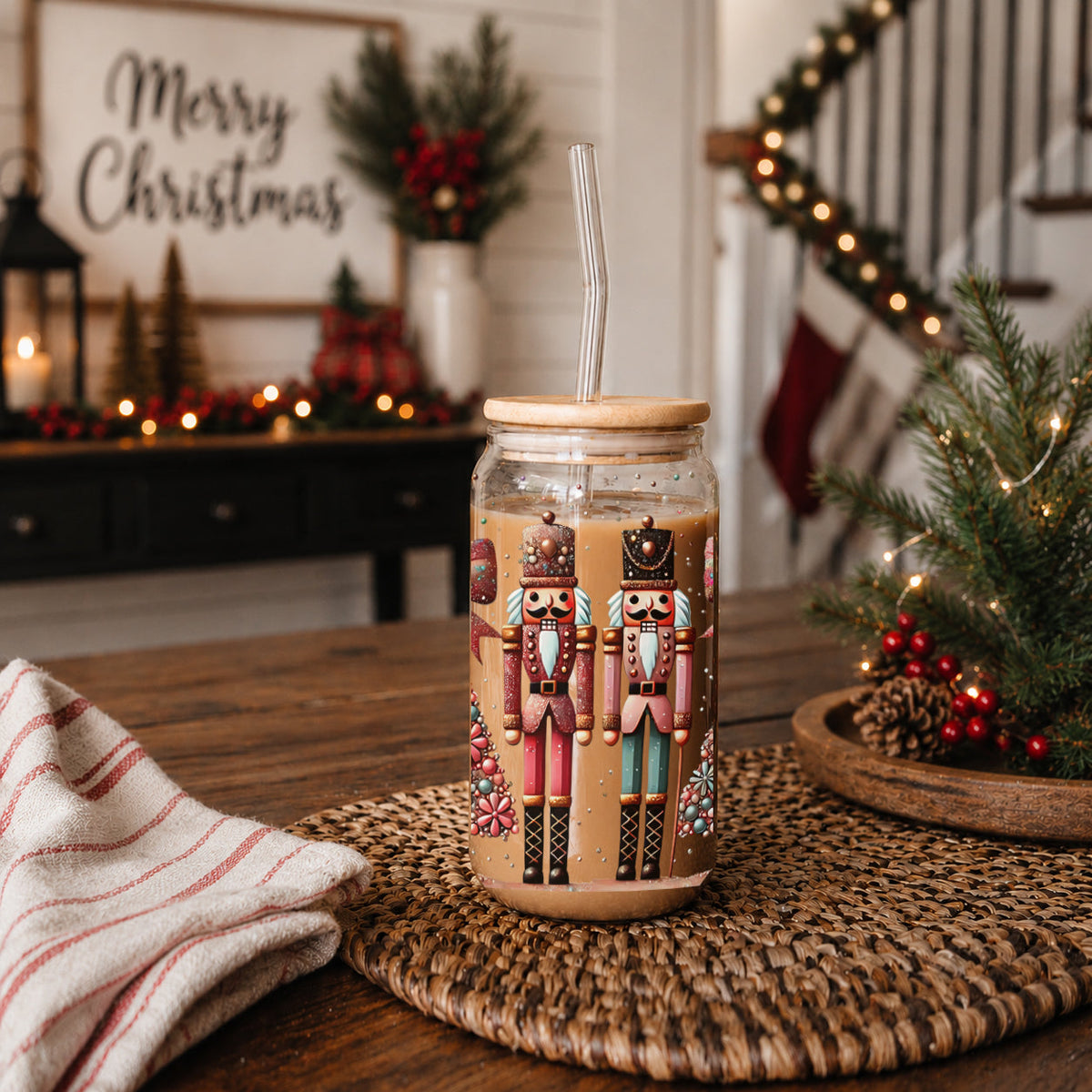 Nutcracker Glam 17oz